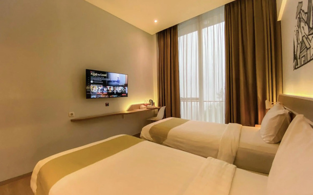 Facade Hotel by Azana