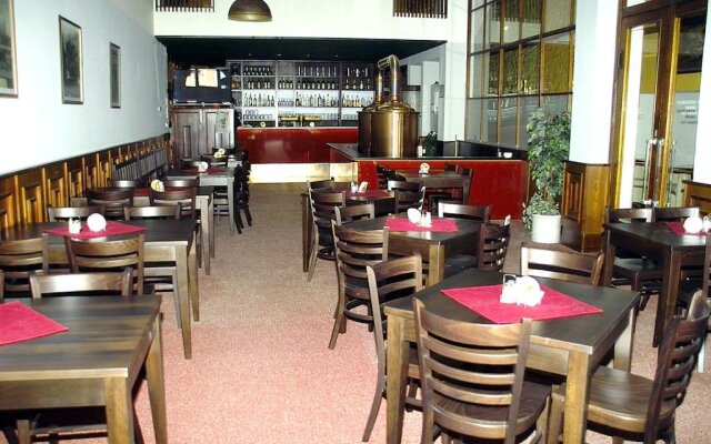 Hotel Grand Cerny Orel