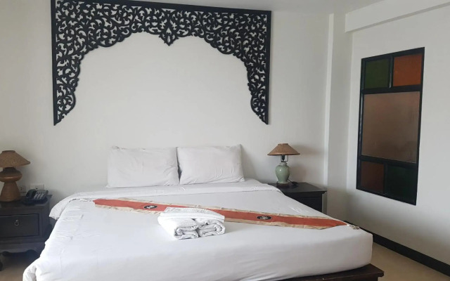 Wangburapa Grand Hotel