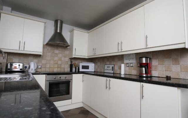 Shaftesbury Avenue Townhouse