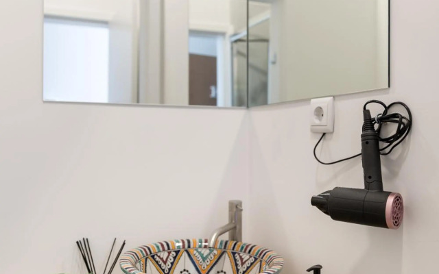 Oporto Bonjardim Residence