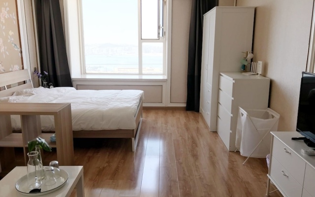 Dalian Xuanya Apartment