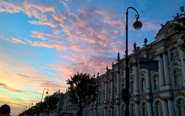 Apartments on Kolomyazhsky 36/2