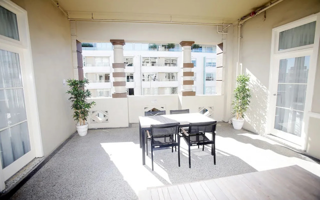 Bondi Beach Breeze - A Bondi Beach Holiday Home