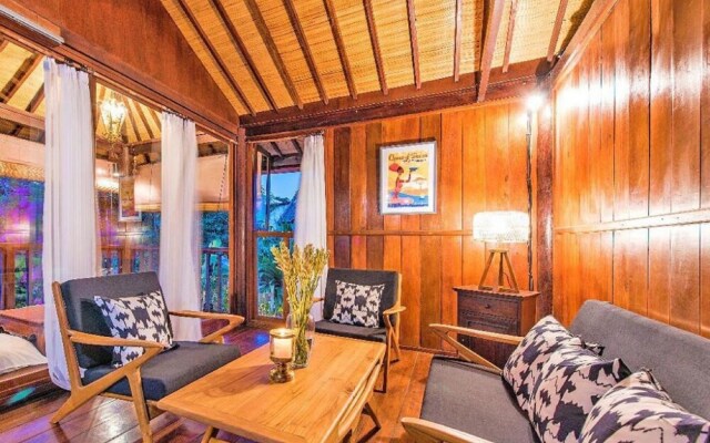 3 Bedroom Authentic Villa In Canggu