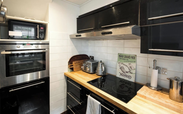 Delightful 2B/2B Prime Central London apartment