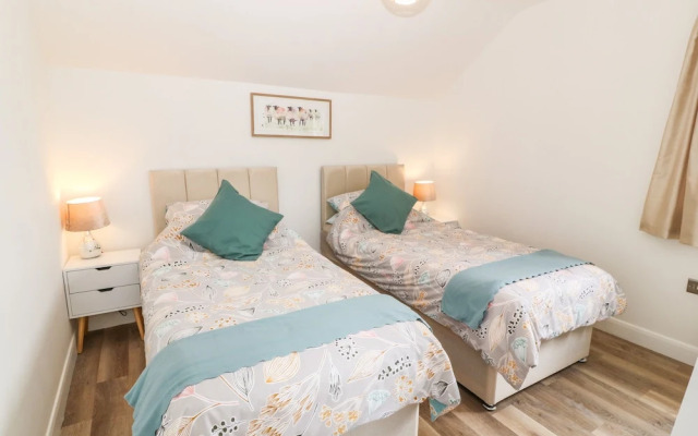 15 Parc Delfryn