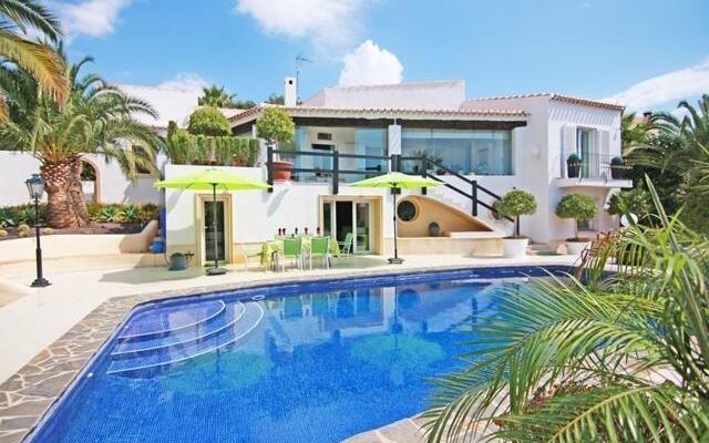Villa Encantada