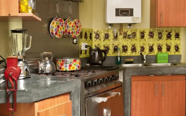 Charming Apt! Like Home