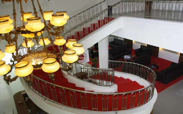 Hotel Parai Puri Tani