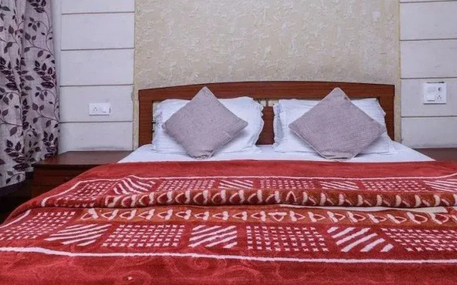 Hotel Sukh Sagar 44