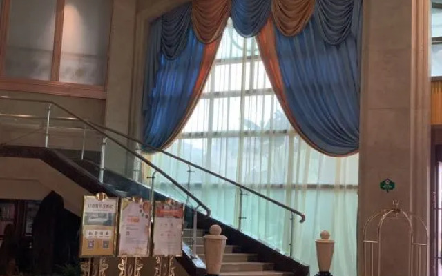 Vienna Zhihao Hotel (Zhongshan Xiaolan High-speed Railway Dongsheng Branch)