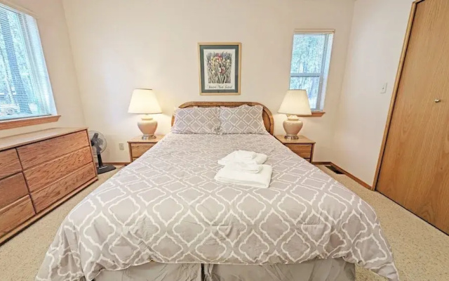 Mt Hood 13 4 Bedroom Home