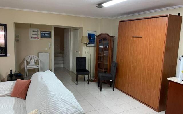 Aris Apartment in Neo Rysio