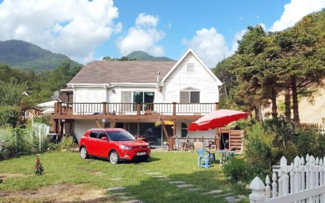 Ganghwa James Pension