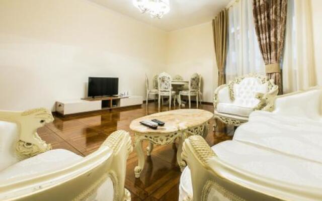 Sweet Home VIP 5 at Freedom Square