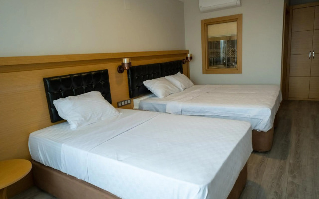 Lotus Park Hotel