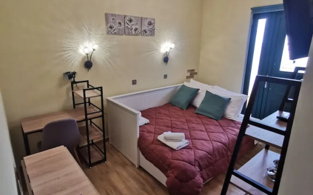 Serafi Cozy Rooms Archaggelos