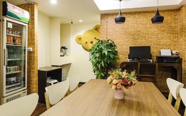 I-Sleep Silom Hostel