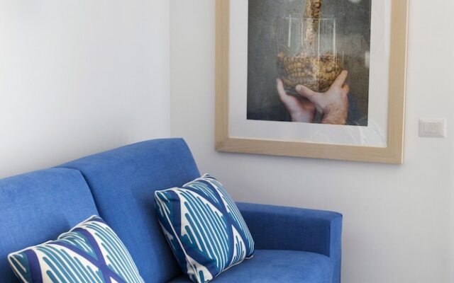 Luxury Design Home & Jacuzzi in Heart of Sorrento