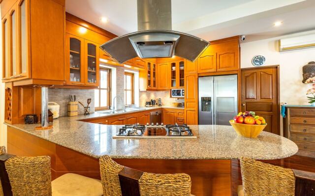 3 BR Pool Villa in Great Location CV3