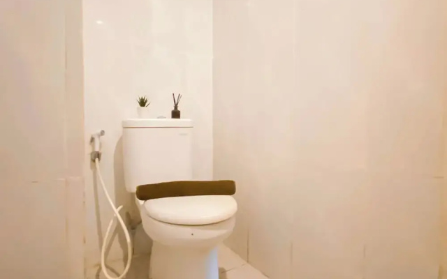 Basic Studio Apartment Near Cisauk Station At Serpong Garden