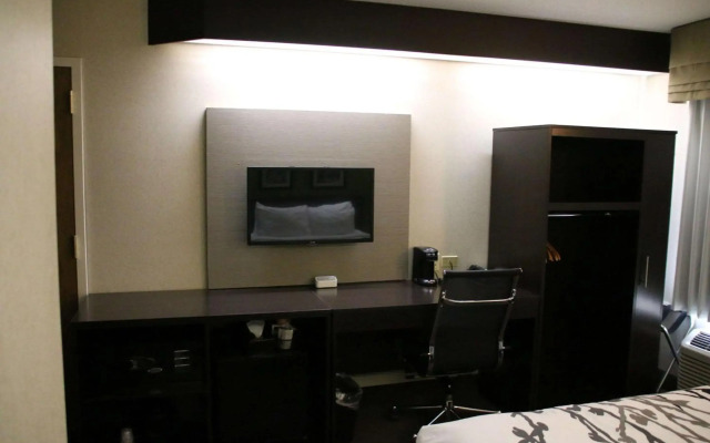 Sleep Inn near Great Lakes Naval Base