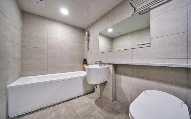 Ansan Grey Design