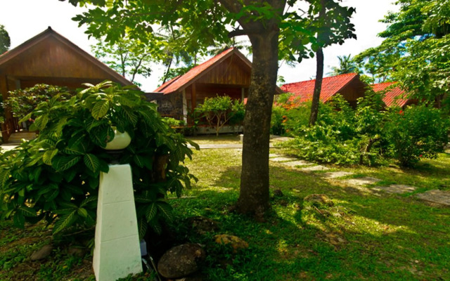 Krathom Khaolak Resort