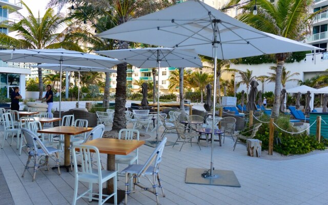 Stunning Ocean Views Condo at Hyde Beach