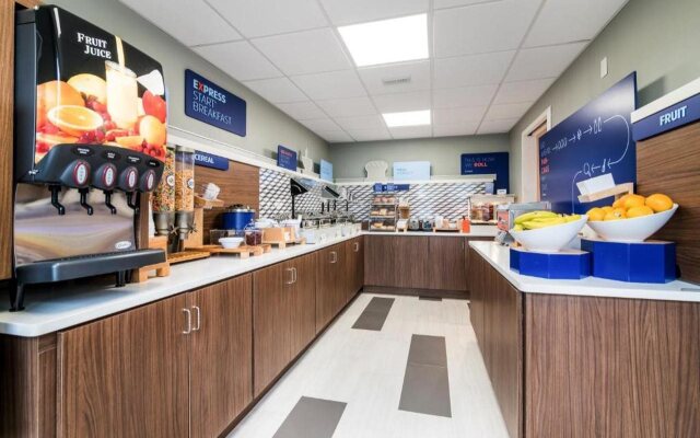 Holiday Inn Express Plymouth by IHG