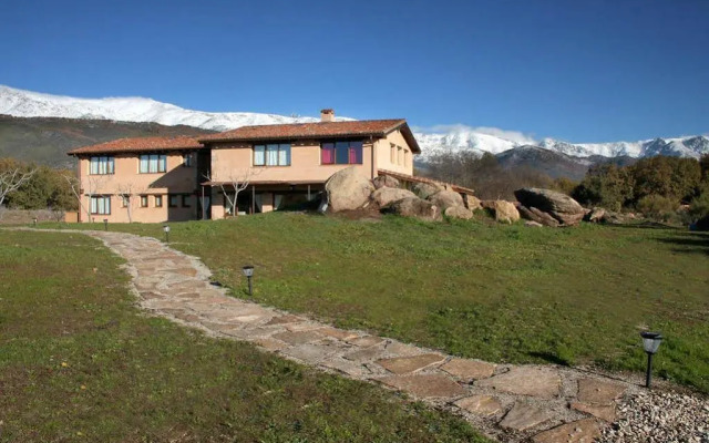 Hotel Llano Tineo