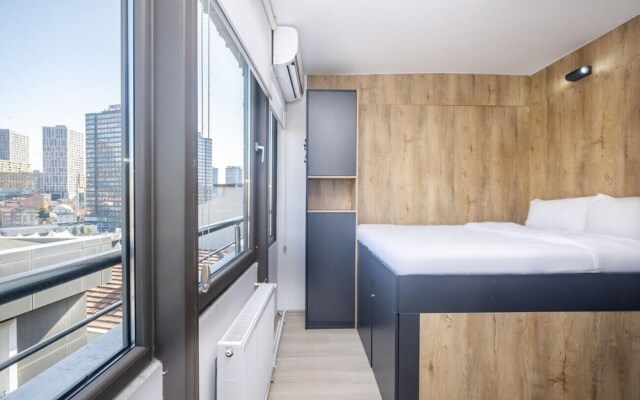 Business-friendly and Central Flat in Kadikoy