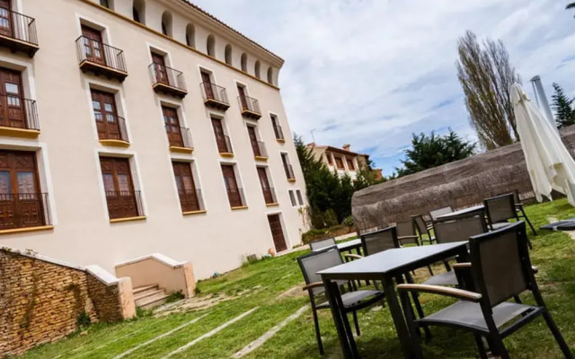 Hospederia Palacio la Iglesuela del Cid