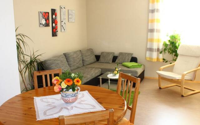 Modern Apartment in Weissig Saxony With Garden