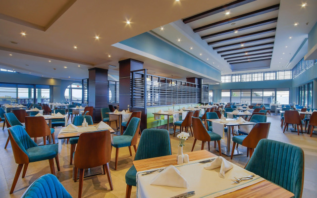 Limak Lara De Luxe Hotel - All Inclusive