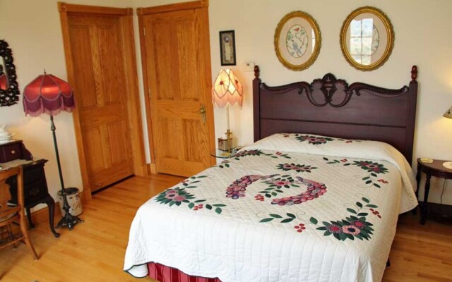 The Hurst House Bed and Breakfast