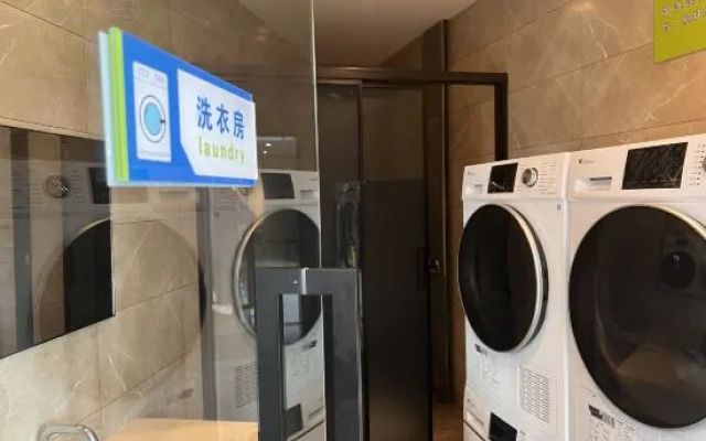 Home Inn Huayi Selected Hotel (Shenyang Liaozhong District Zhongxin Street Branch)