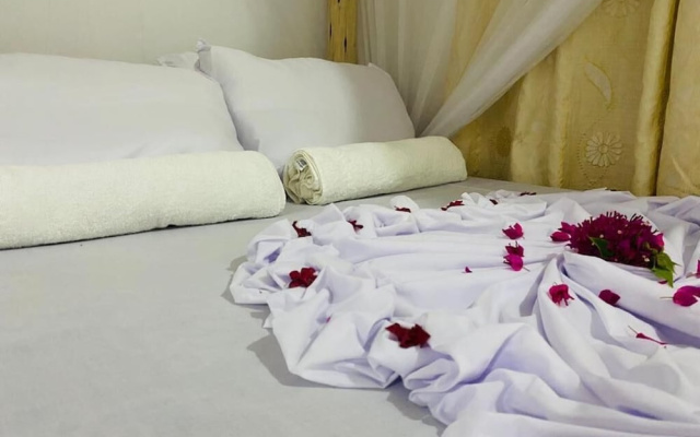 Mkeka Spice Lodge