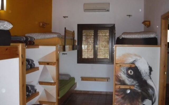 Tantaka - Albergue de los Meleses - Hostel