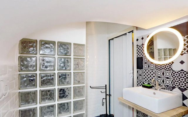 Vatican apartments-Vatican Museums area