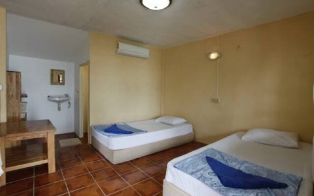 Leela Beach Resort