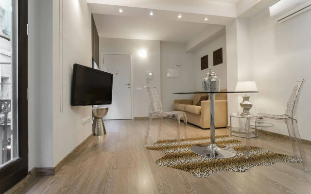 Richmond Apartments by Hoom