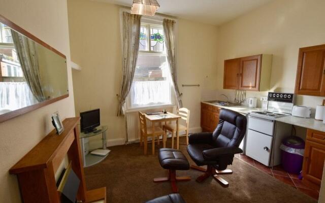 Marlborough Sea View Holiday Apartments