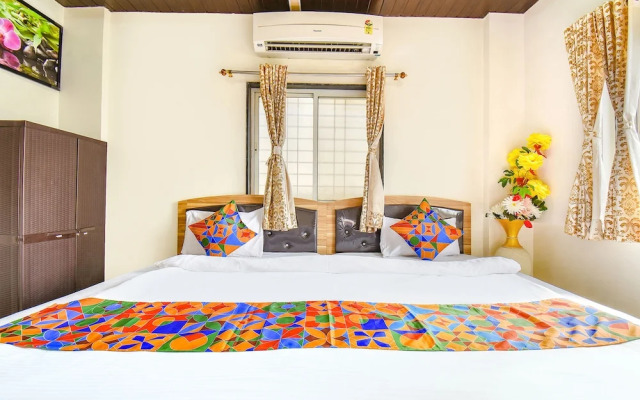 Collection O 86505 Vardhan Executive