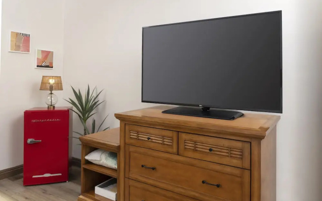 Star Hotel Inn & Suites