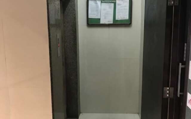 Lucky Service Apartments