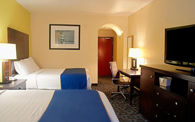 Super 8 by Wyndham Irving/DFW Apt/North