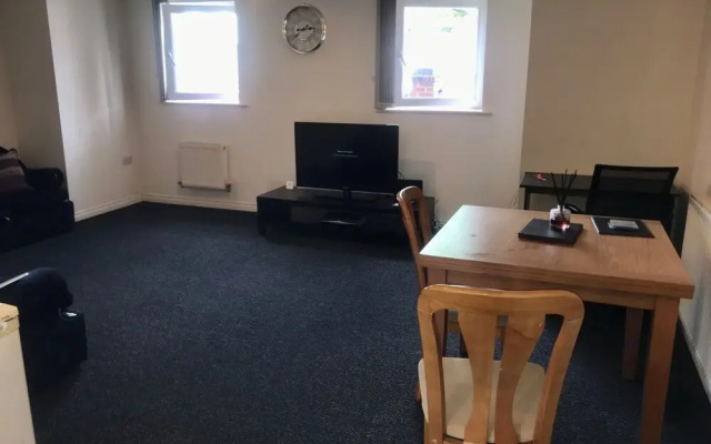 Immaculate 2-bed Apartment in Smethwick