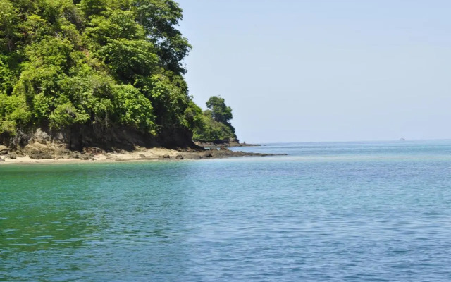 Eco-Lodge Deseo Bamboo